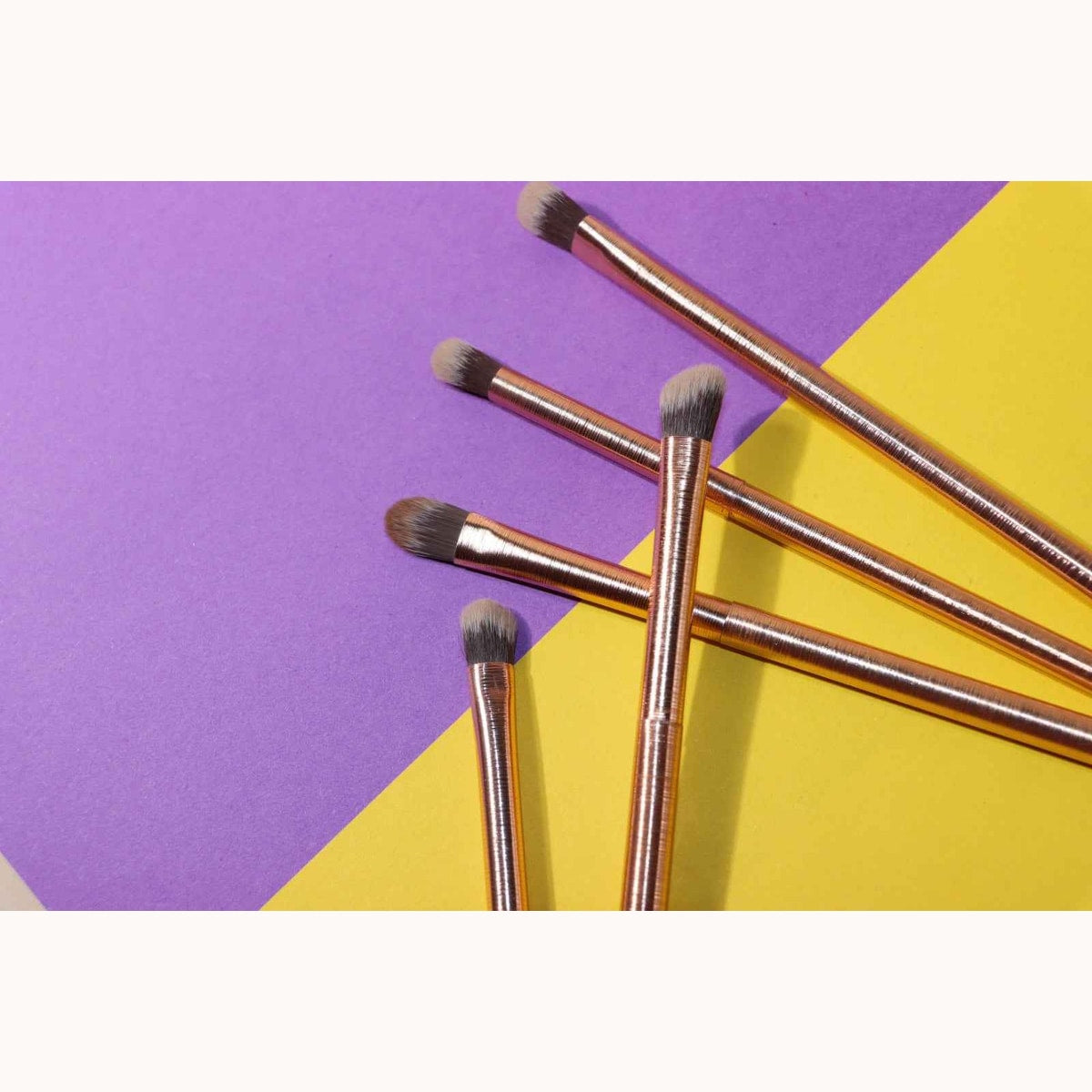 Large Eye Shadow Brush