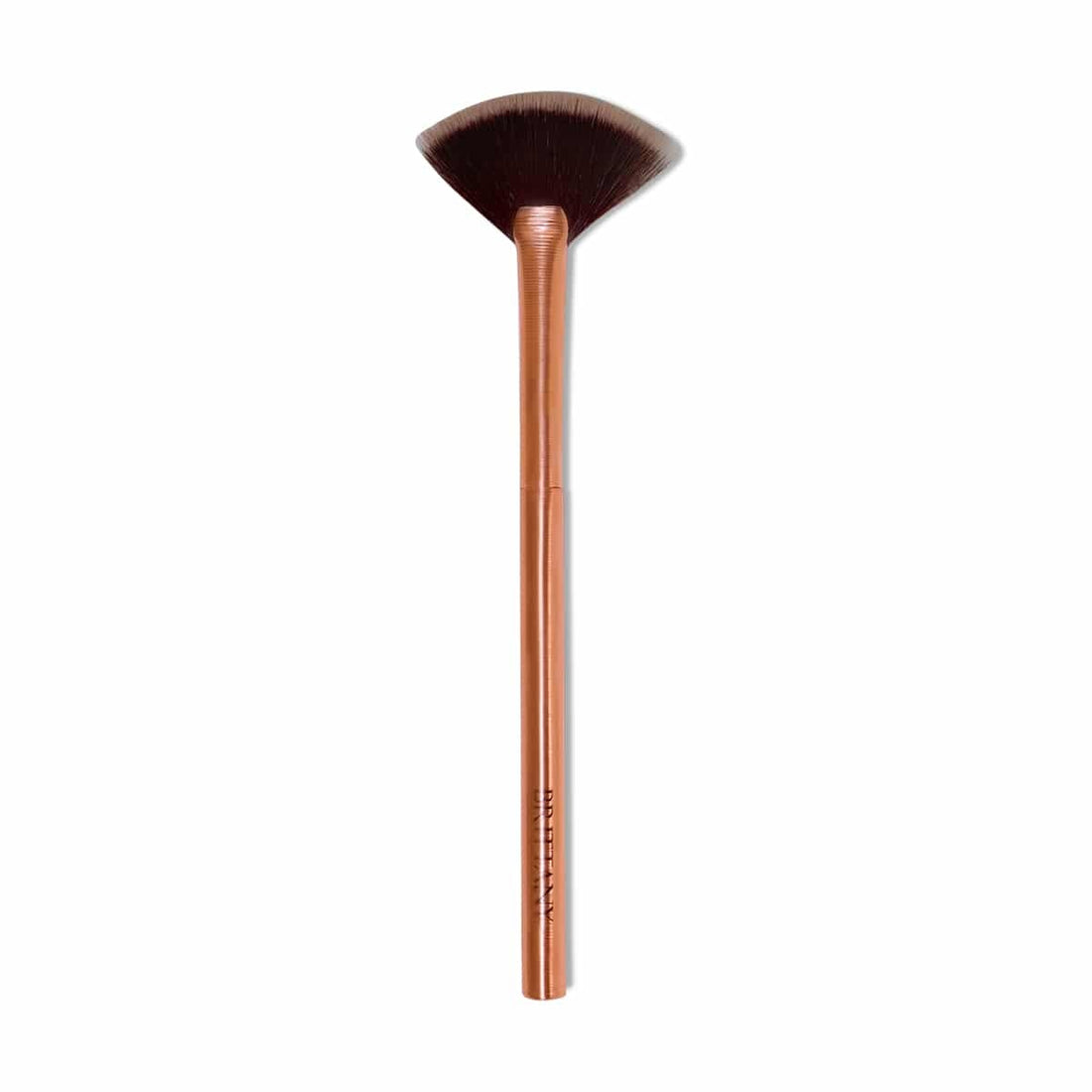 Brittany Cosmetics Fan Brush – lightweight makeup brush for highlighting and powder application