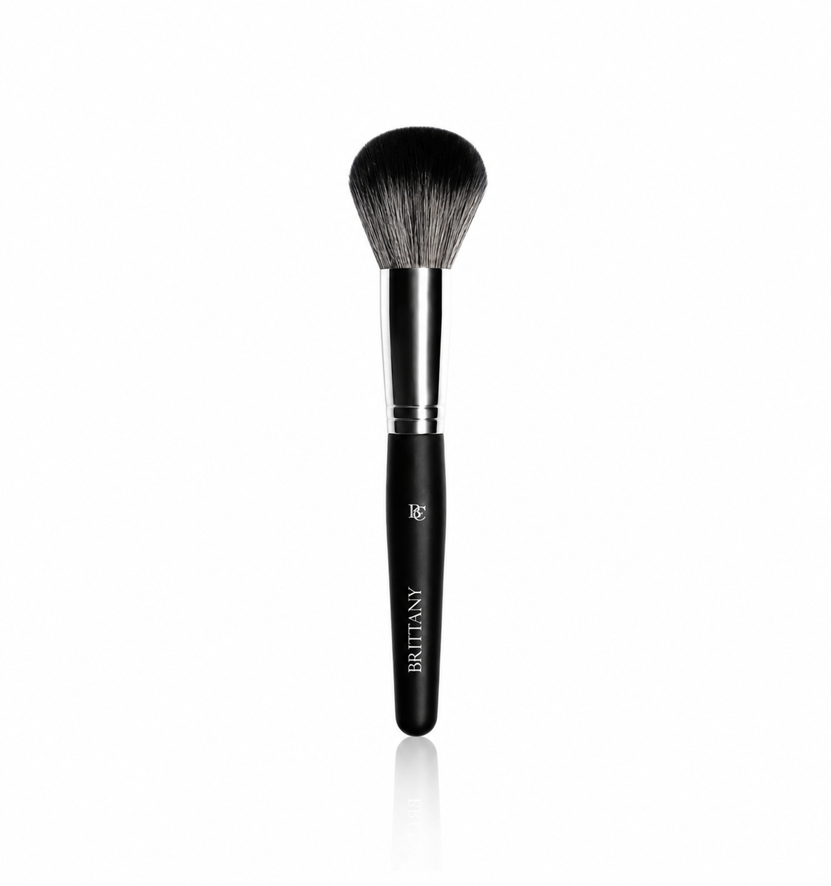 Achieve Radiant Skin with Our Large Powder Brush for Flawless Makeup Finishing