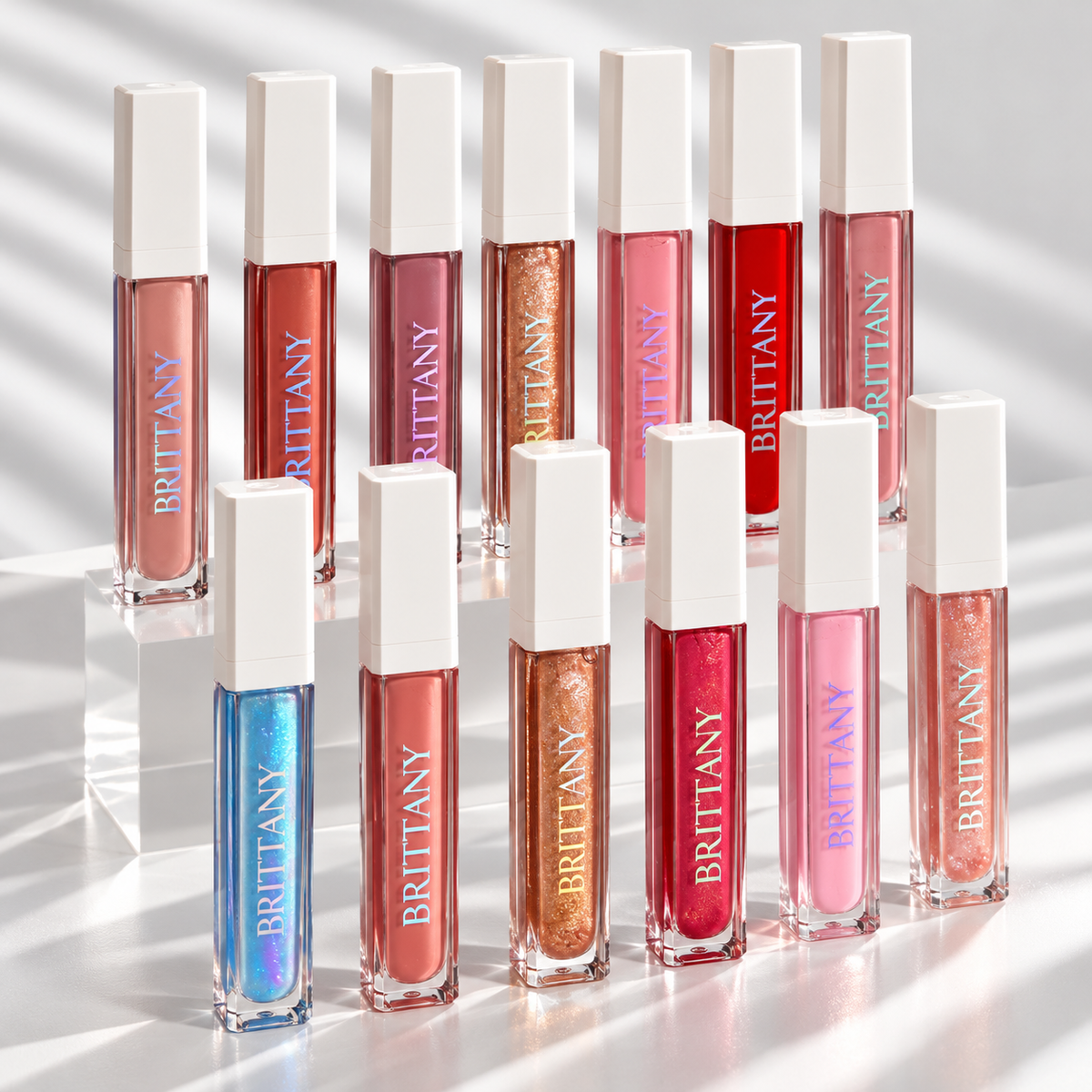 Sparkle Lips: High-Shine Lip Gloss for Effortless Glam