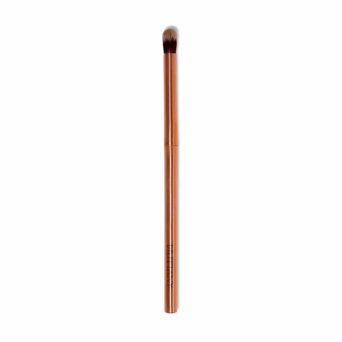 Brittany Cosmetics Blending Brush – soft makeup brush for seamless application of foundation and concealer