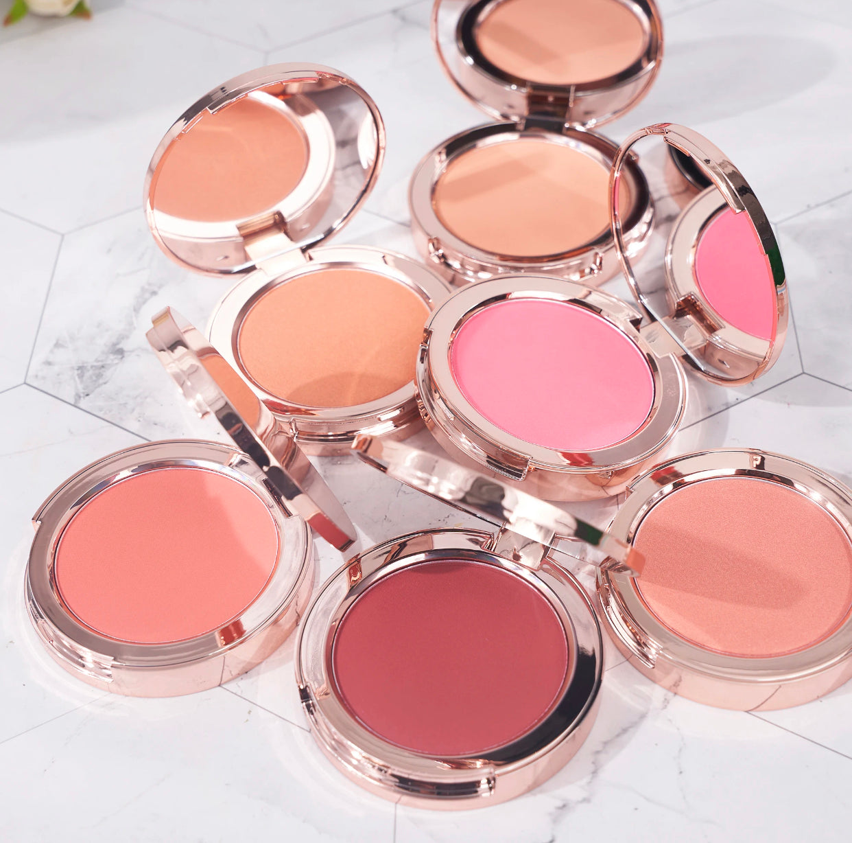 Magical Glow Blush - Oblique